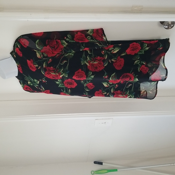 Rose Print Mini Dress - Picture 4 of 13